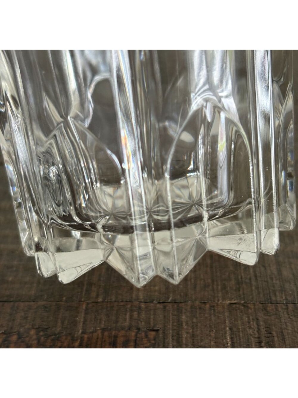 Crown Royal Whiskey Rocks Glass Set of 2 Starburst Base Etched Logo Italy - Picture 4 of 8